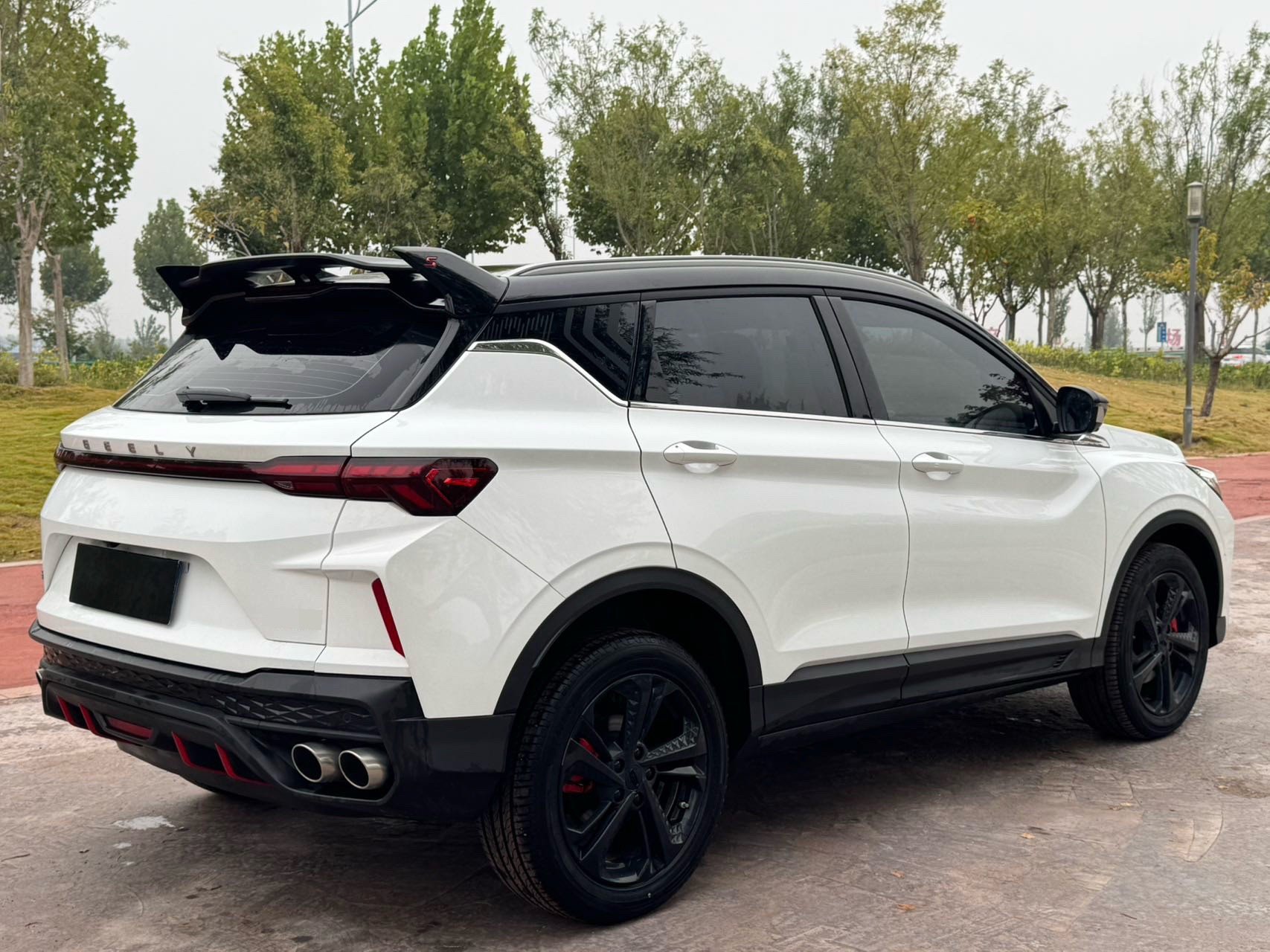 GEELY Coolray 2024 #4 GEELY Coolray 2024 imagen de coche #4