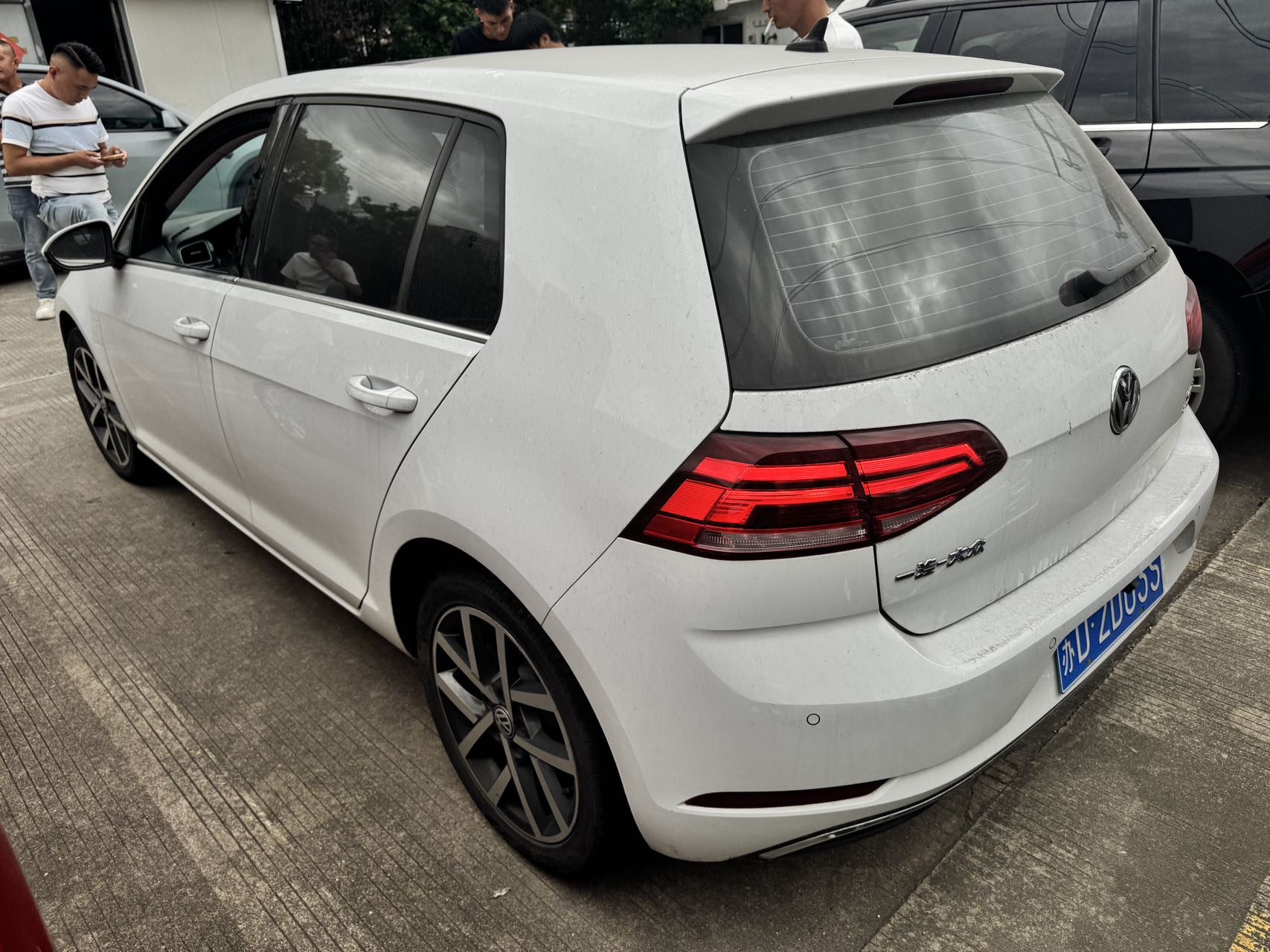 Volkswagen Golf 2020 #4 Volkswagen Golf 2020 car image #4