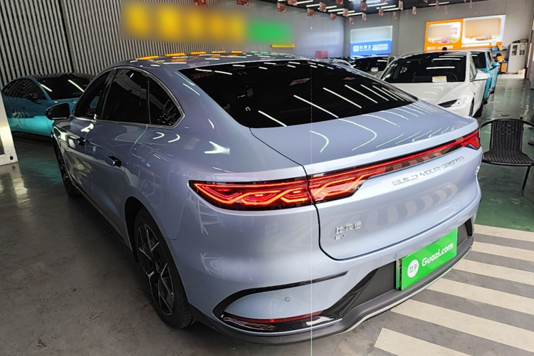 BYD Han 2023 car image #7