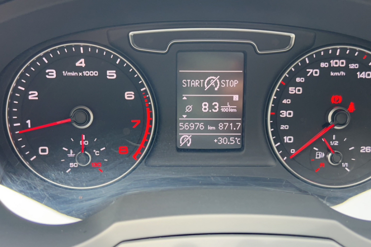 Audi Q3 2018 #13 Audi Q3 2018 car image #13