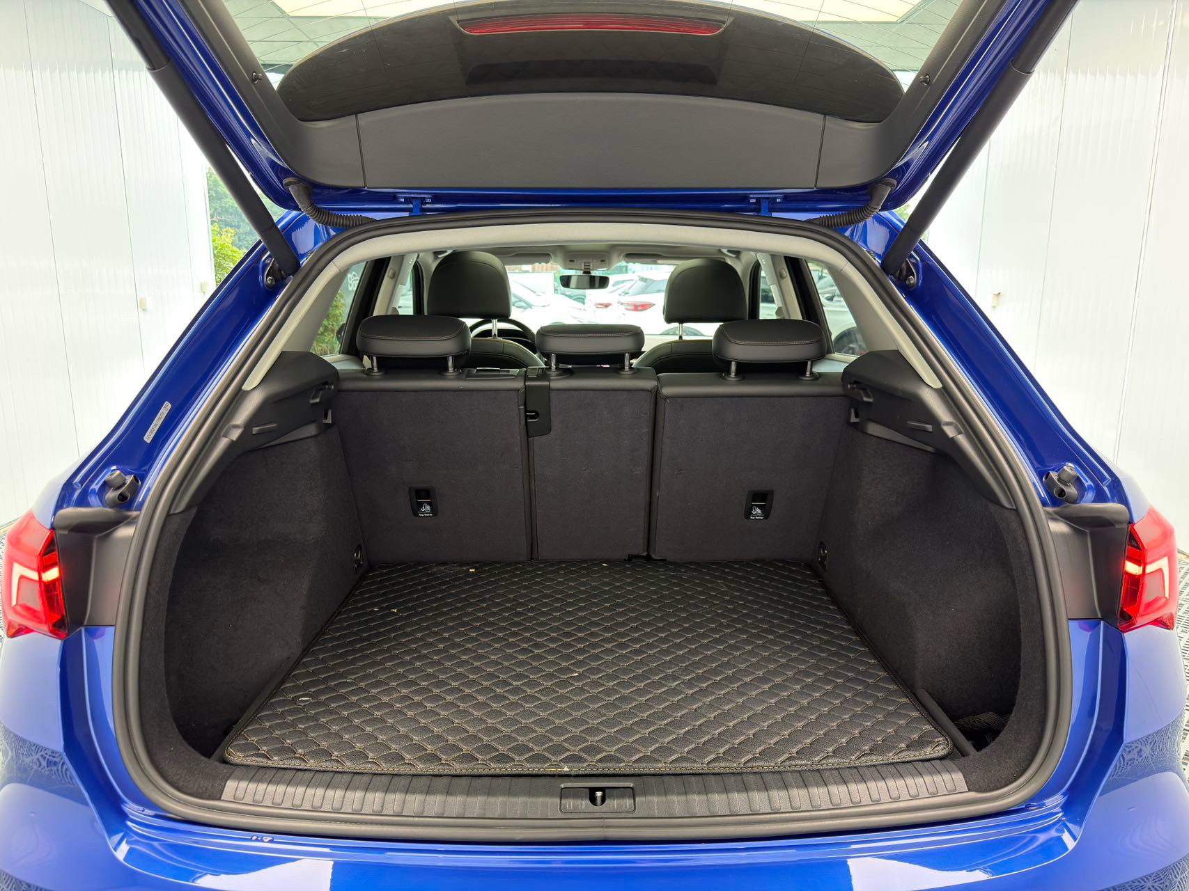 2021 #14 2021 immagine di auto #14