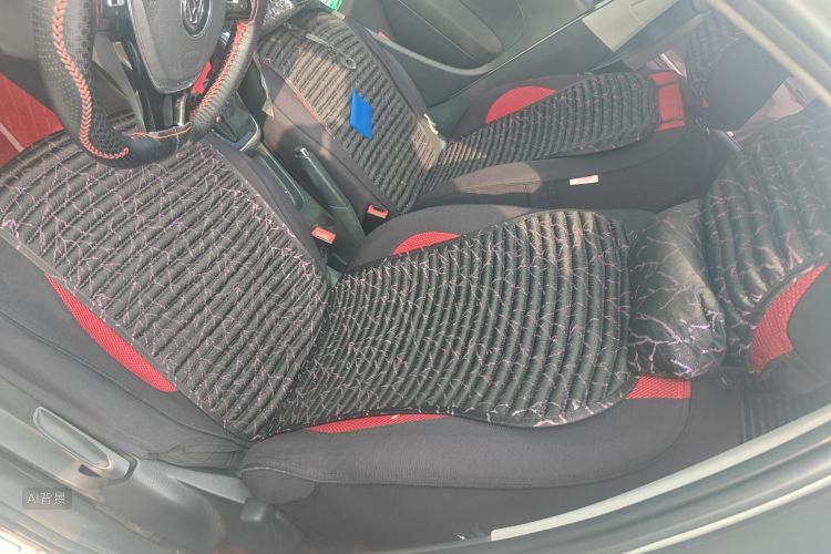 Volkswagen Polo 2016 صورة سيارة #17