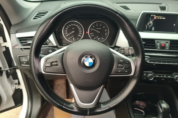 BMW X1 2016 #11 BMW X1 2016 car image #11