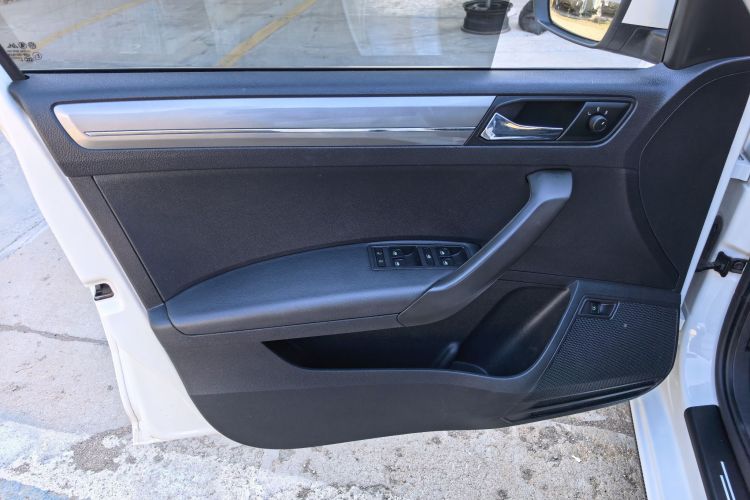 Volkswagen Santana 2018 #15 Volkswagen Santana 2018 car image #15