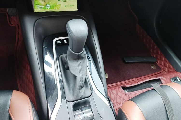Toyota Corolla 2020 immagine di auto #18
