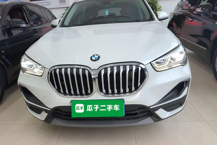 BMW X1 2021 car image #3