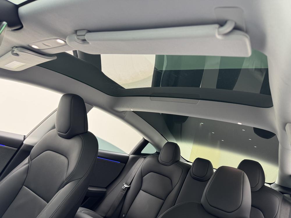 Tesla Model 3 2025 #24 Tesla Model 3 2025 car image #24