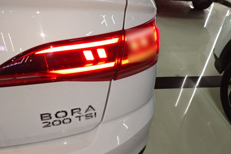 Volkswagen Bora 2024 car image #8