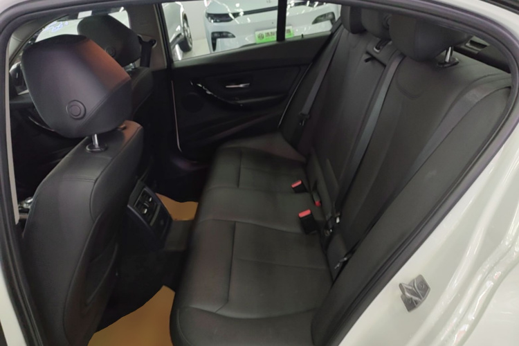 BMW 3 Series 2016 #13 BMW 3 Series 2016 car image #13