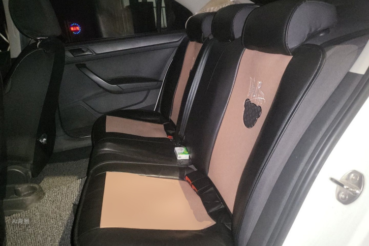 Volkswagen Santana 2016 immagine di auto #19