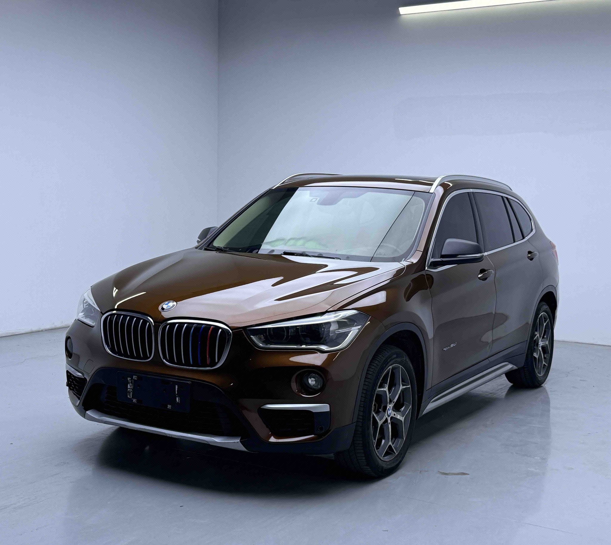 BMW X1 2017 BMW X1 2017 car image