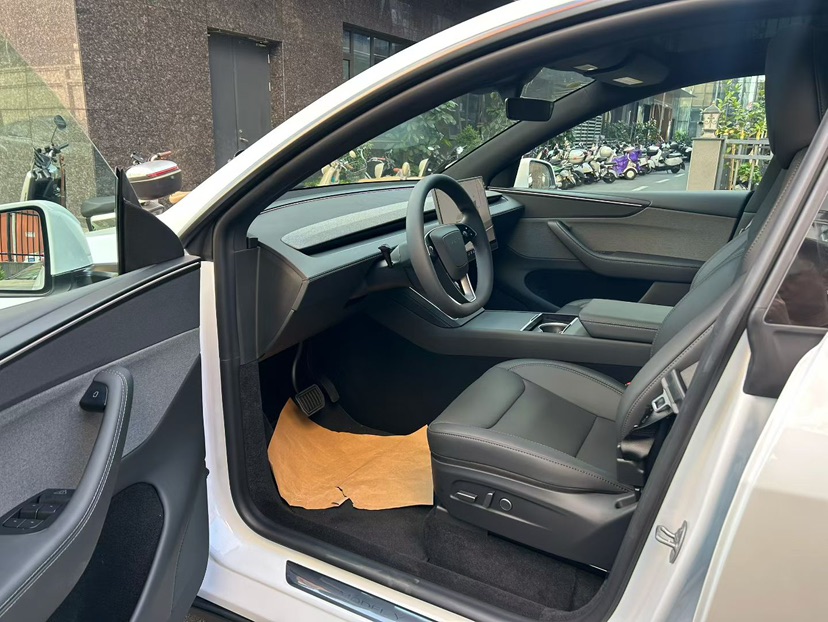 2026 immagine di auto #4