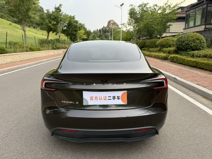 Tesla Model 3 2023 #4 Tesla Model 3 2023 car image #4