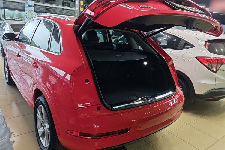 Audi Q3 2017 #21 Audi Q3 2017 car image #21