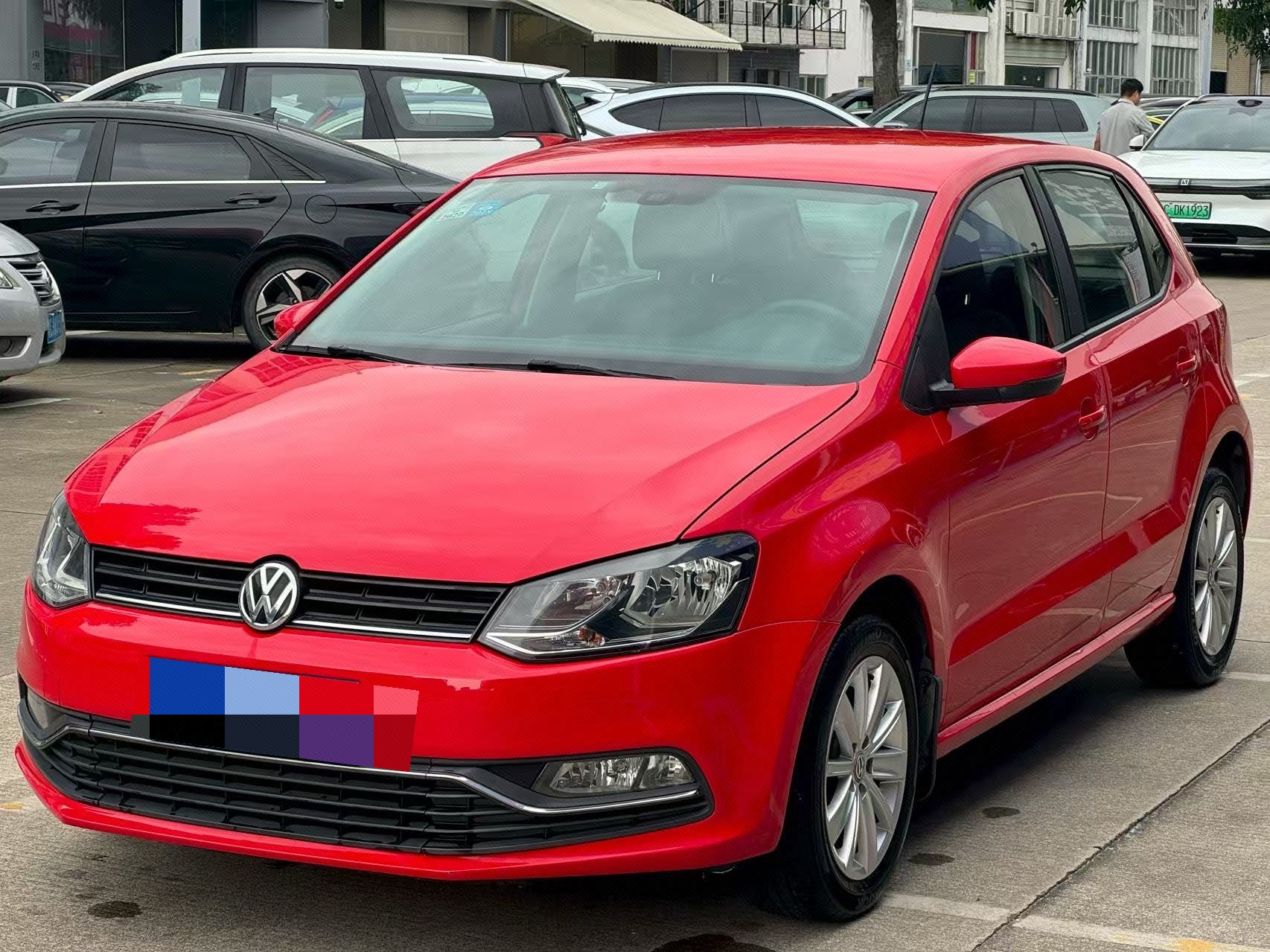 Volkswagen Polo 2014 Volkswagen Polo 2014 car image