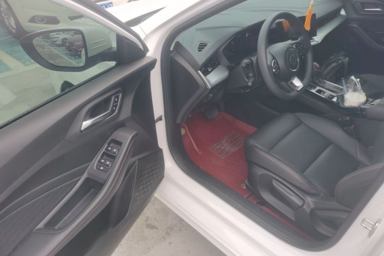 MG 5 2024 image de voiture #16