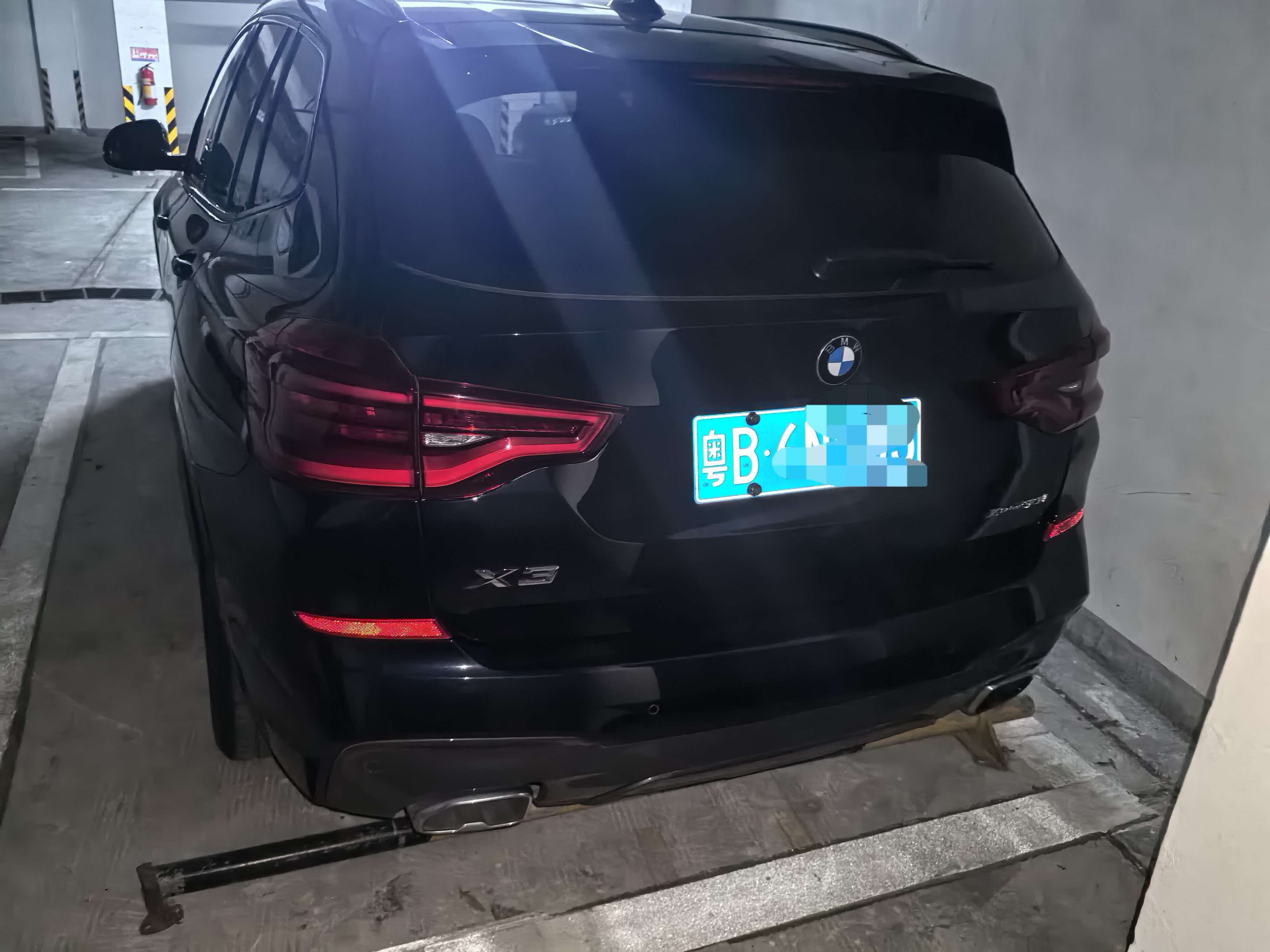 BMW X3 2019 car image #3