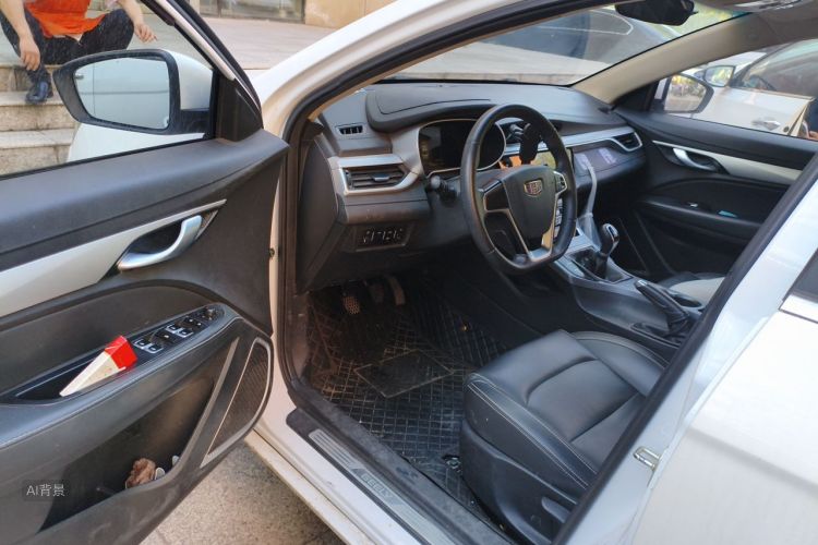 GEELY Emgrand 2019 car image #18