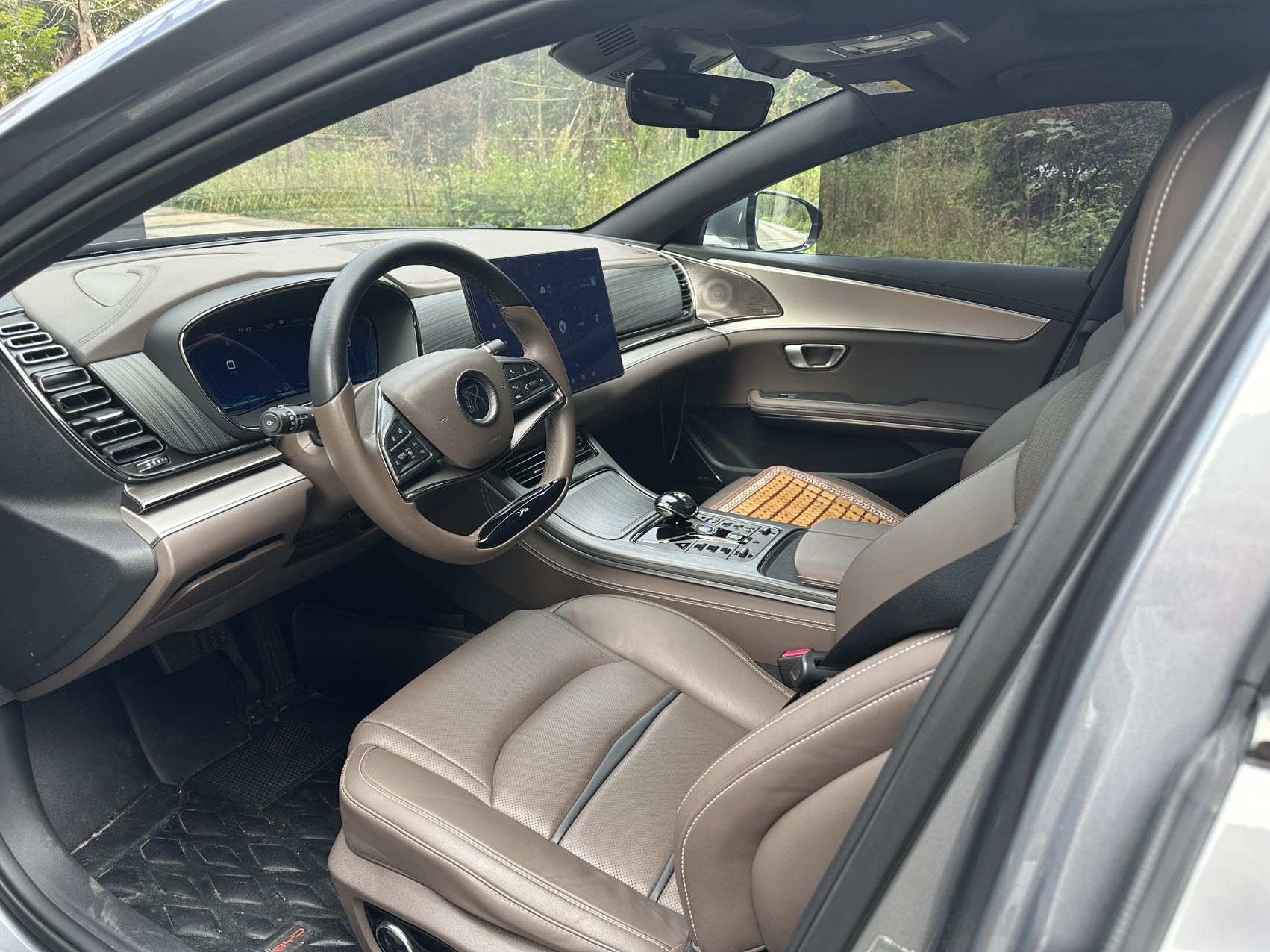 BYD Han 2022 #2 BYD Han 2022 immagine di auto #2