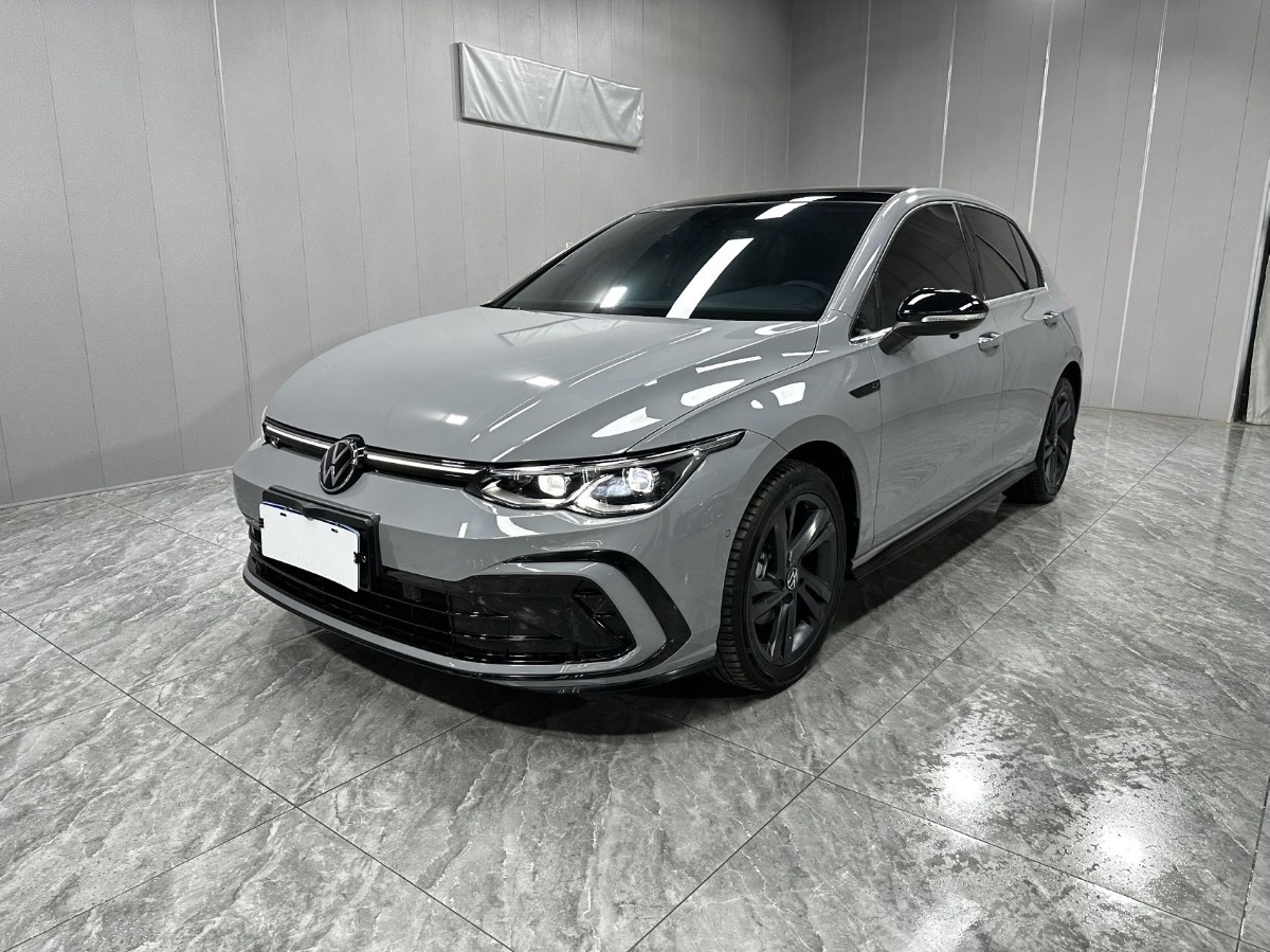 Volkswagen Golf 2023 car image 