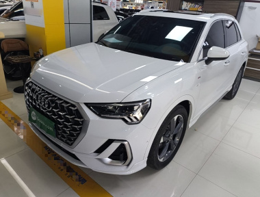 Audi Q3 2024 car image 