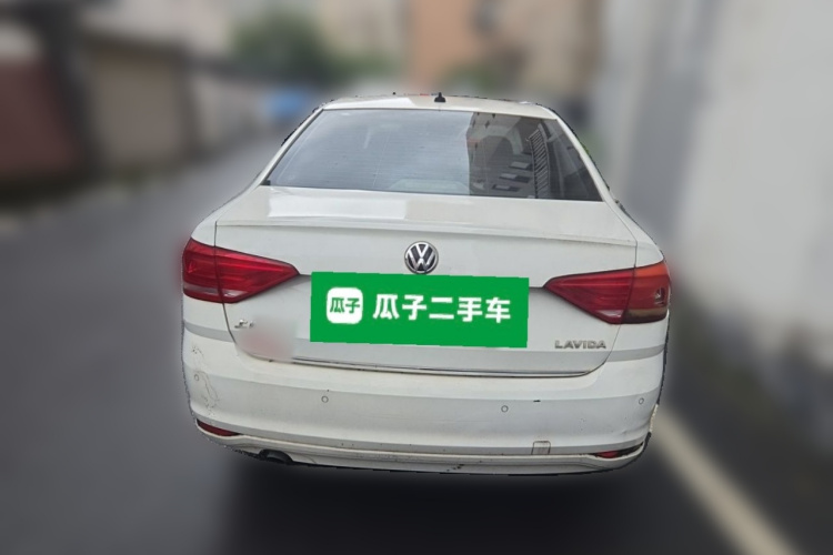 Volkswagen Lavida 2015 car image #4