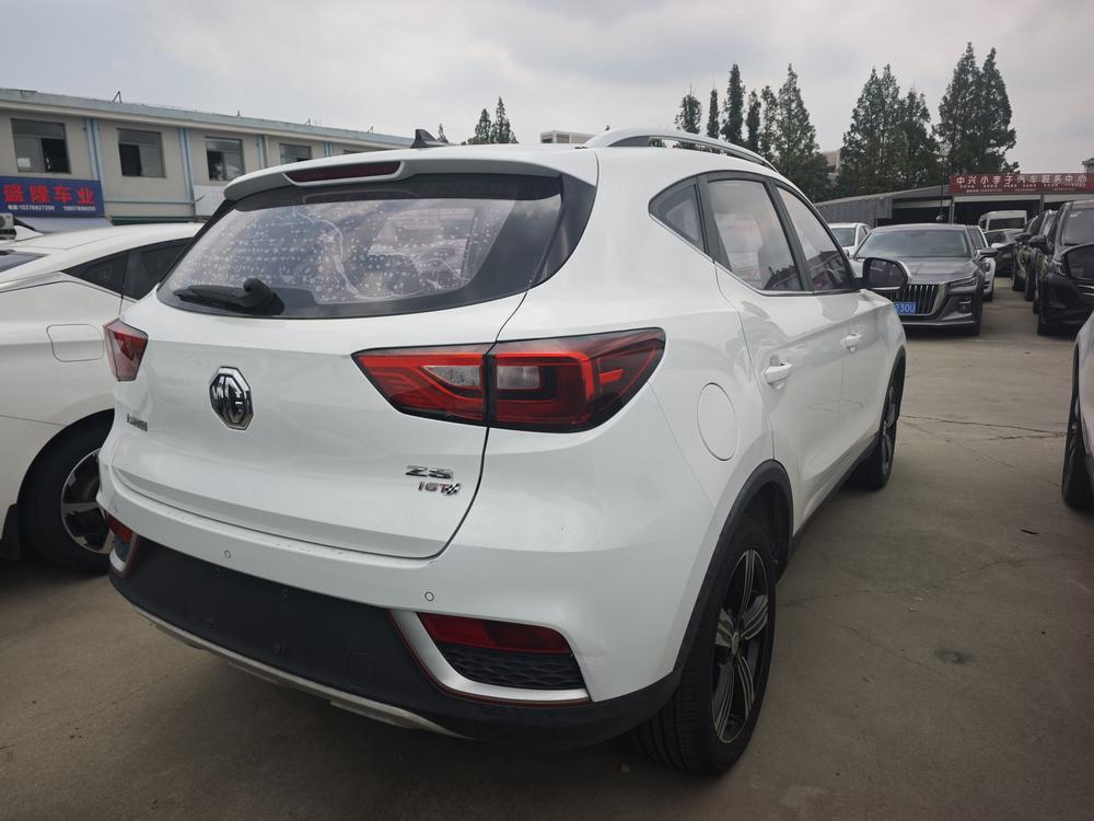 MG ZS 2017 #6 MG ZS 2017 car image #6