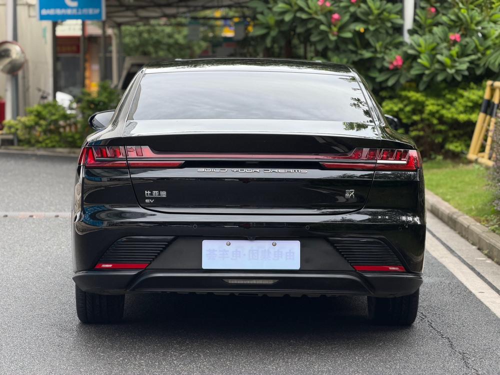 BYD Han 2022 car image #5