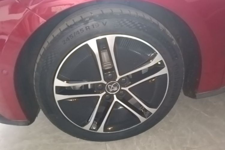 BYD Han 2021 car image #9