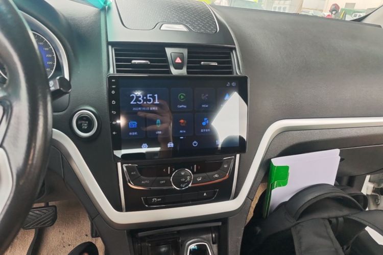 GEELY Emgrand 2016 #13 GEELY Emgrand 2016 car image #13