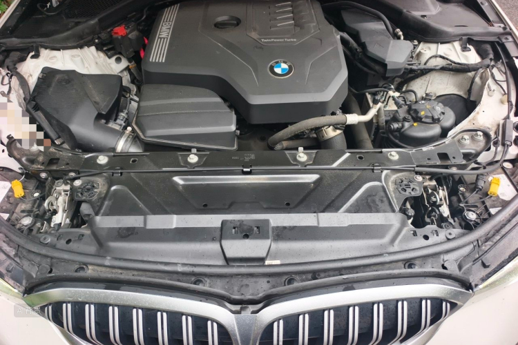 BMW 3 Series 2023 #22 BMW 3 Series 2023 car image #22