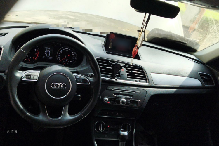 Audi Q3 2019 #11 Audi Q3 2019 car image #11