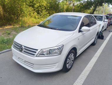 Volkswagen Santana 2016 car image 