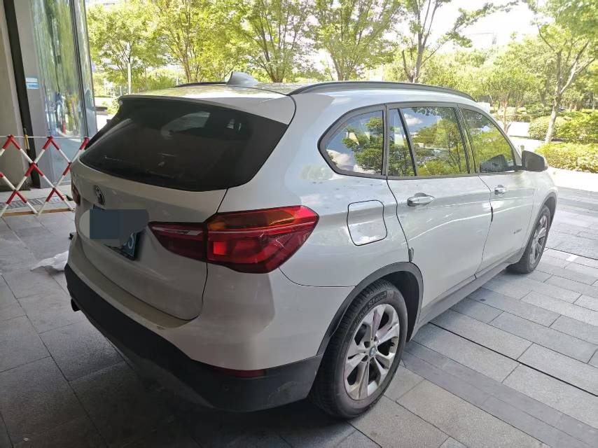 BMW X1 2017 car image #2