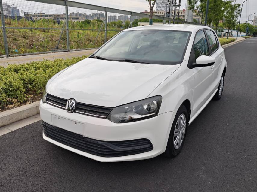 Volkswagen Polo 2018 car image 