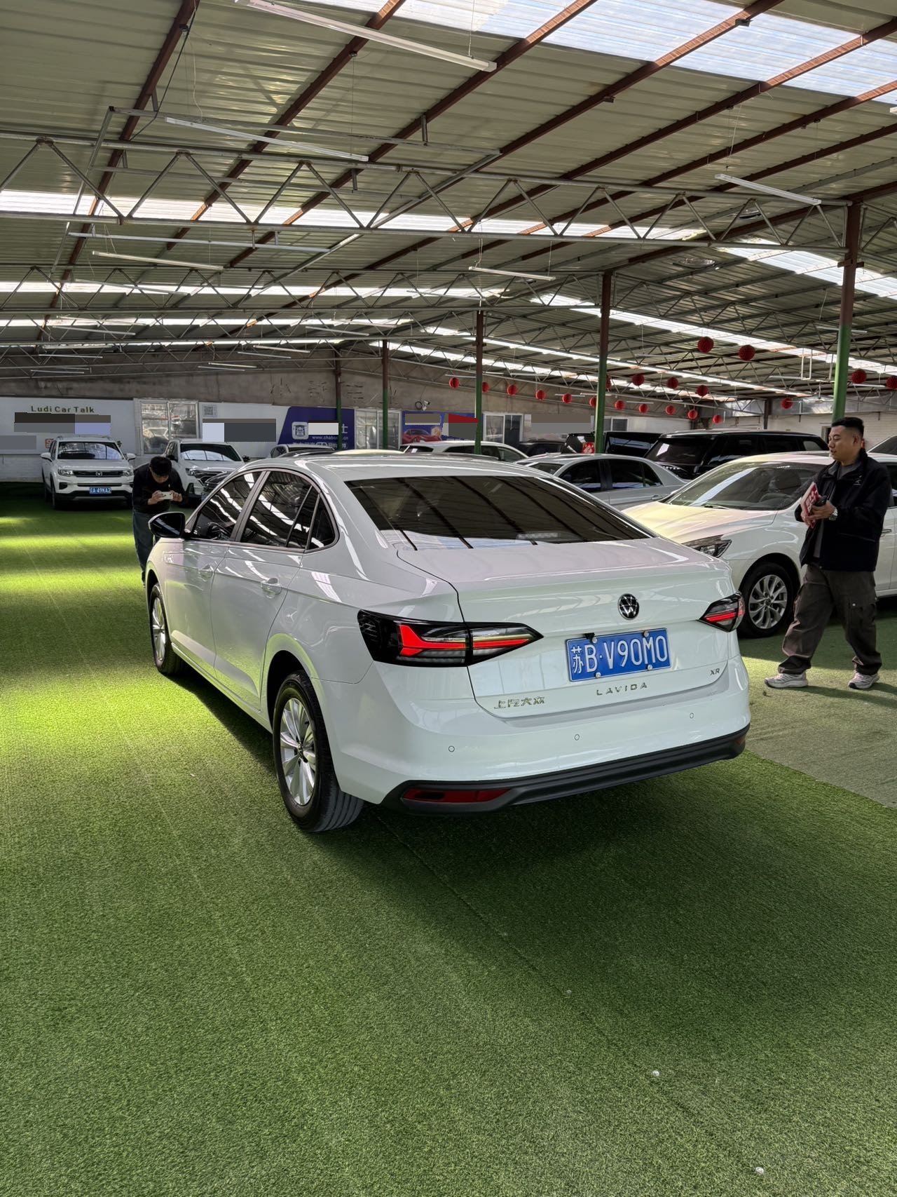 Volkswagen Lavida 2025 car image #6