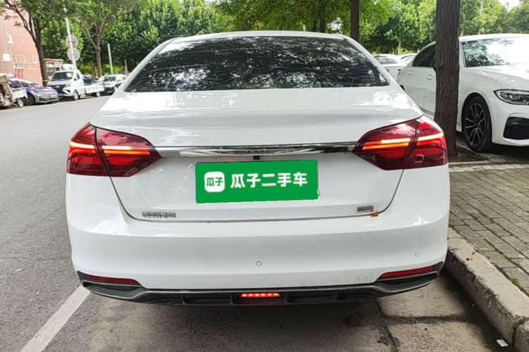 GEELY Emgrand 2019 car image #6