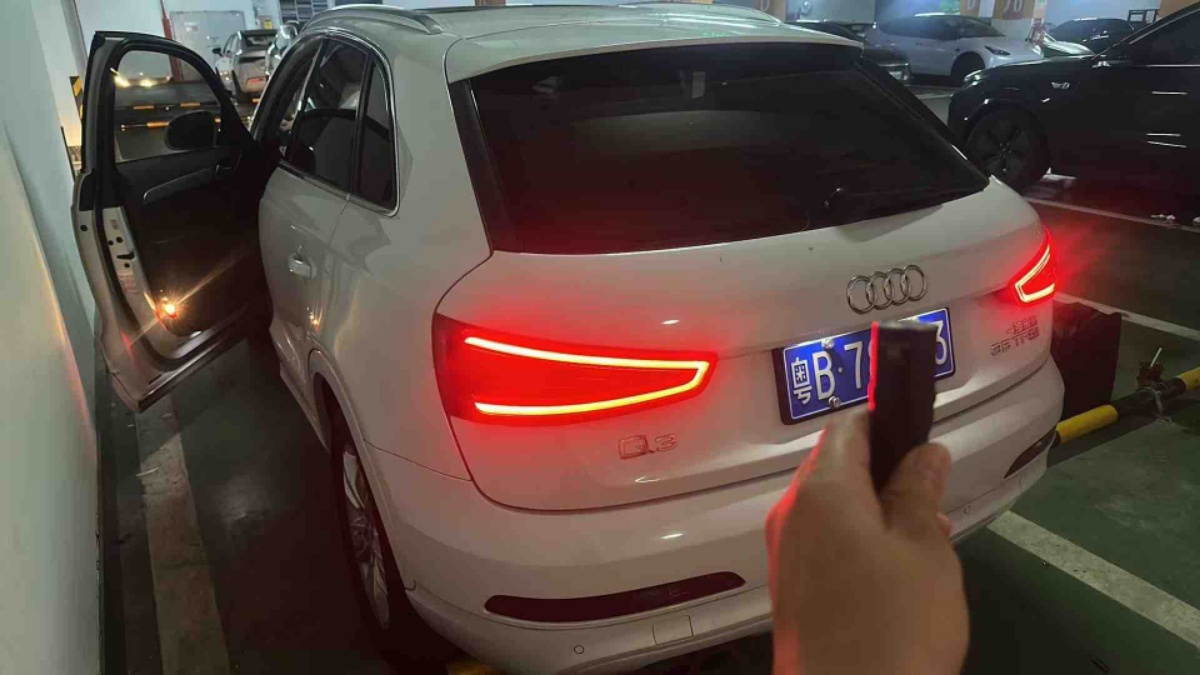 Audi Q3 2016 #7 Audi Q3 2016 immagine di auto #7