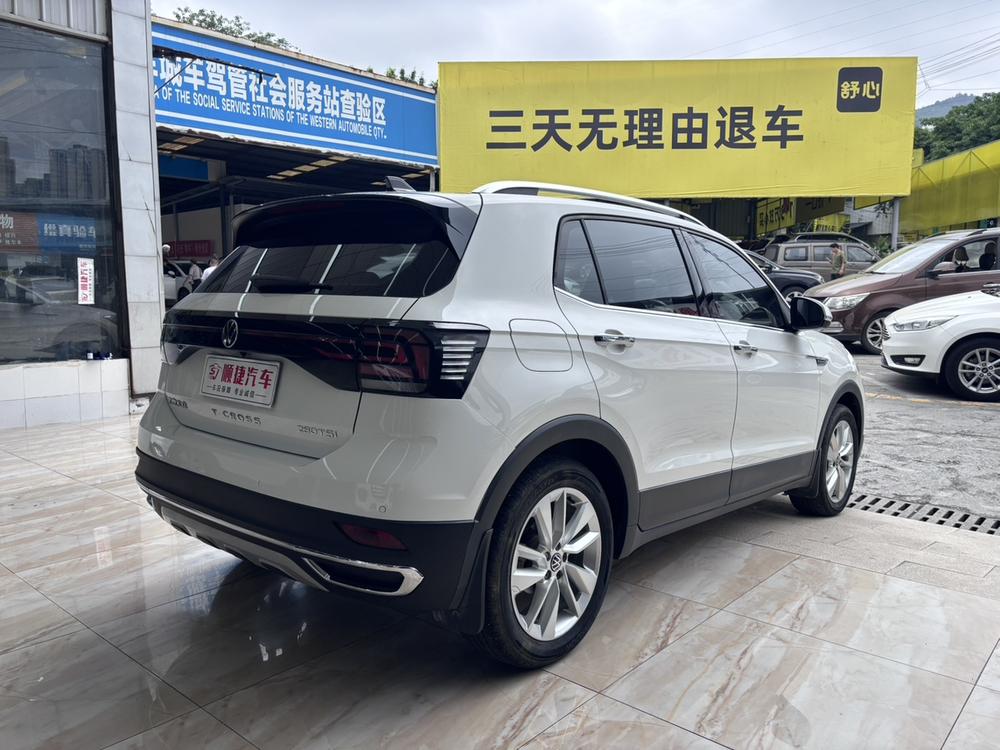 Volkswagen T-Cross 2021 #6 Volkswagen T-Cross 2021 car image #6