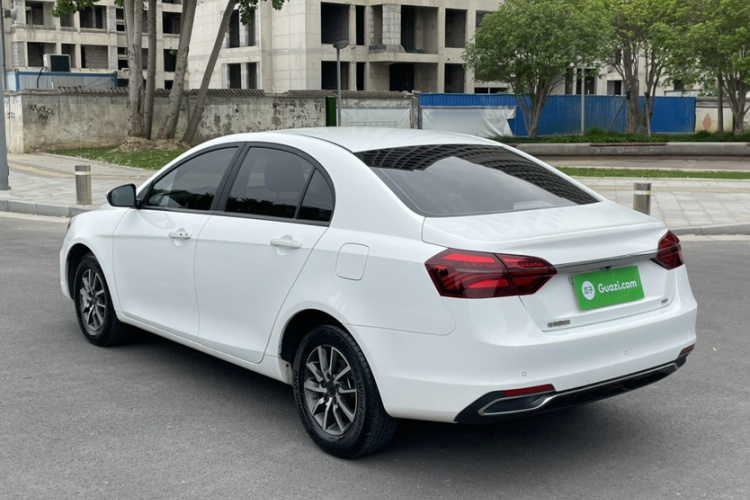 GEELY Emgrand 2019 #8 GEELY Emgrand 2019 car image #8