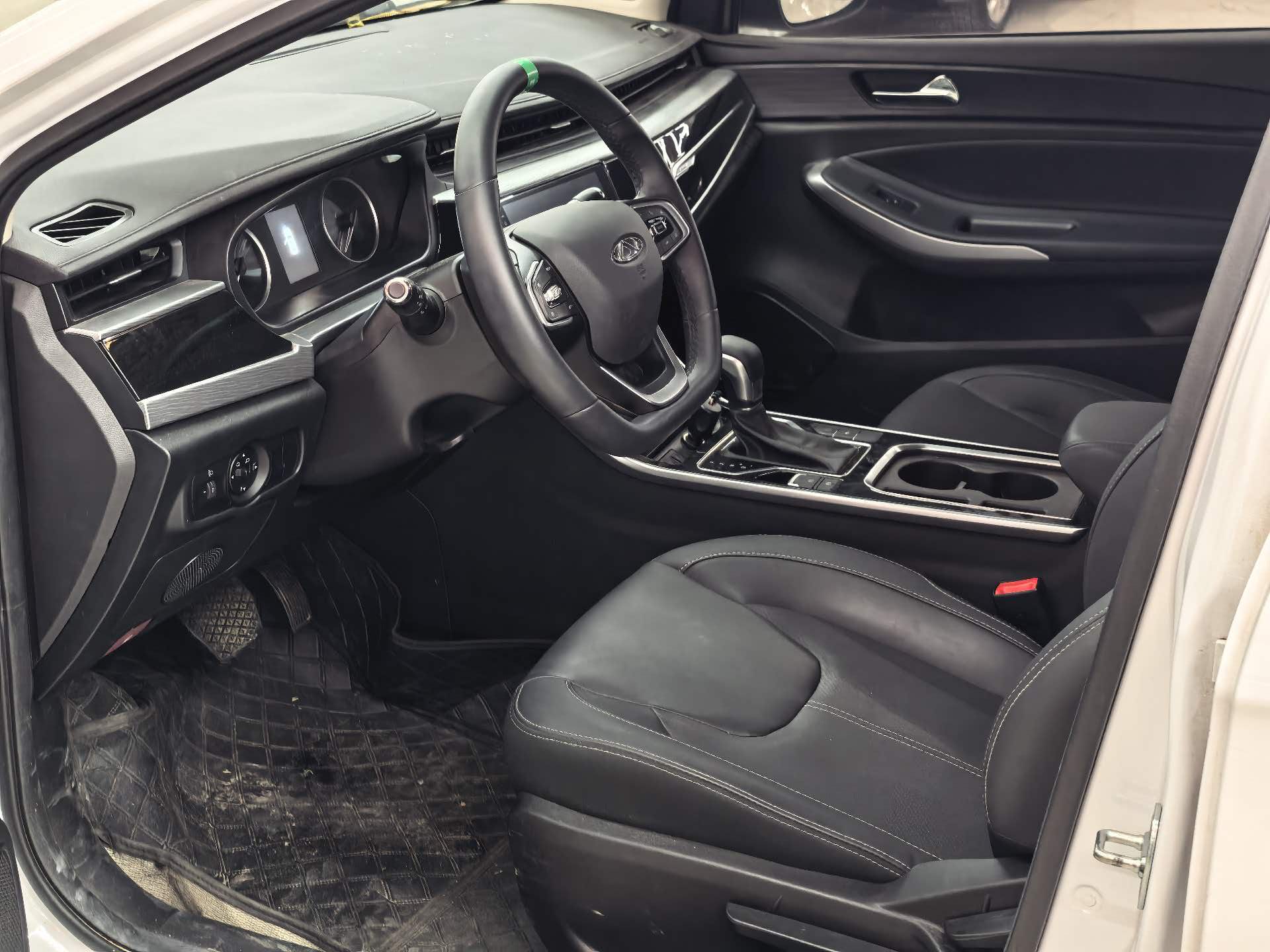 Chery Arrizo 5 2024 car image #2