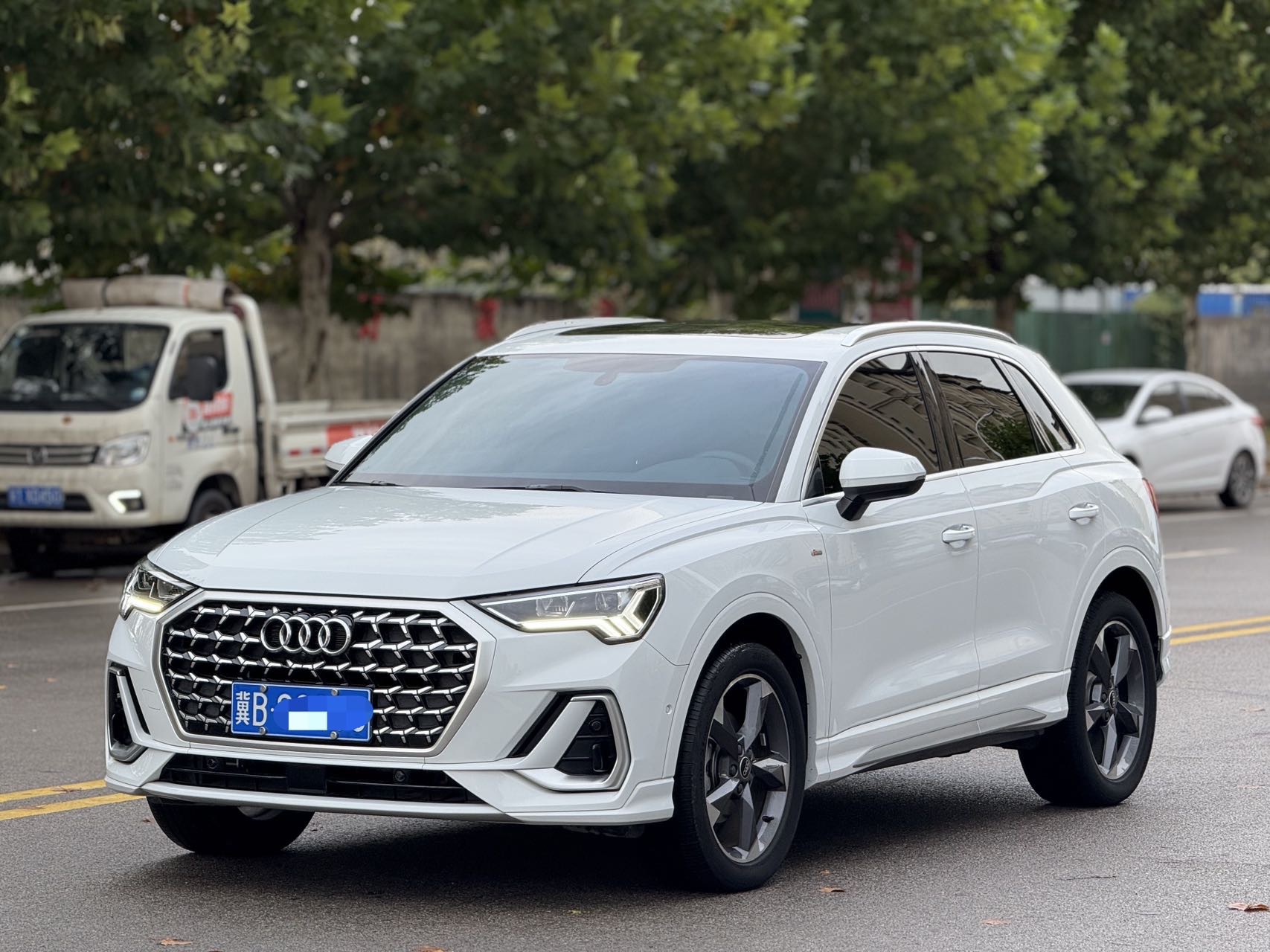 Audi Q3 2023 Audi Q3 2023 imagem de carro