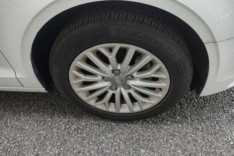 Audi A3 2016 car image #9