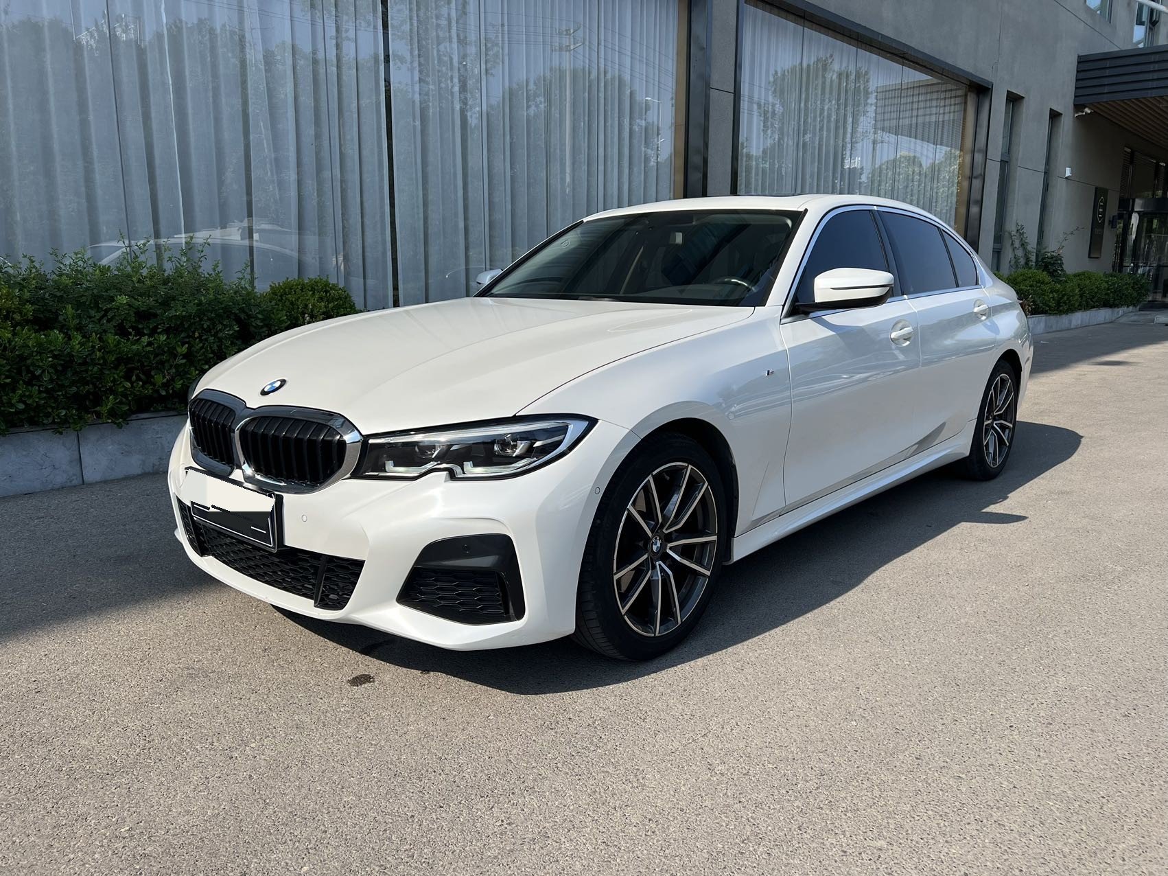 BMW 3 Series 2020 car image 