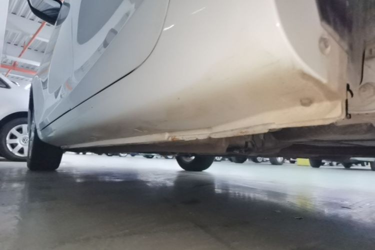 GEELY Emgrand 2021 car image #27