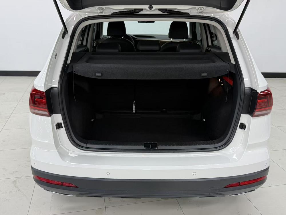 Volkswagen Tharu 2022 car image #19
