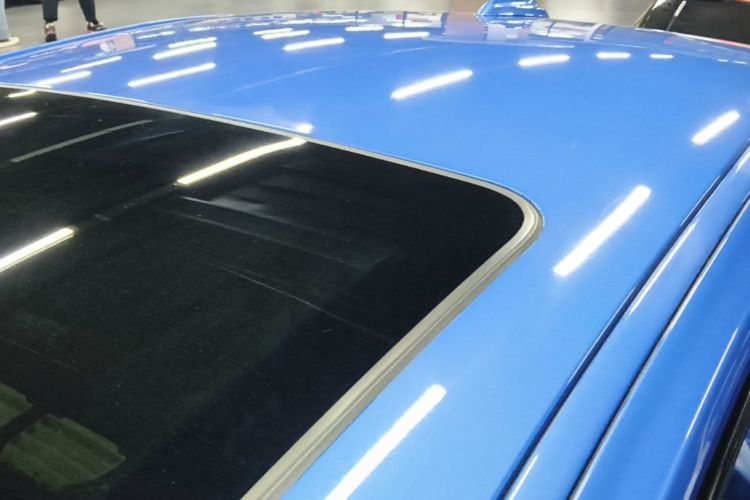 BMW 3 Series 2019 car image #25