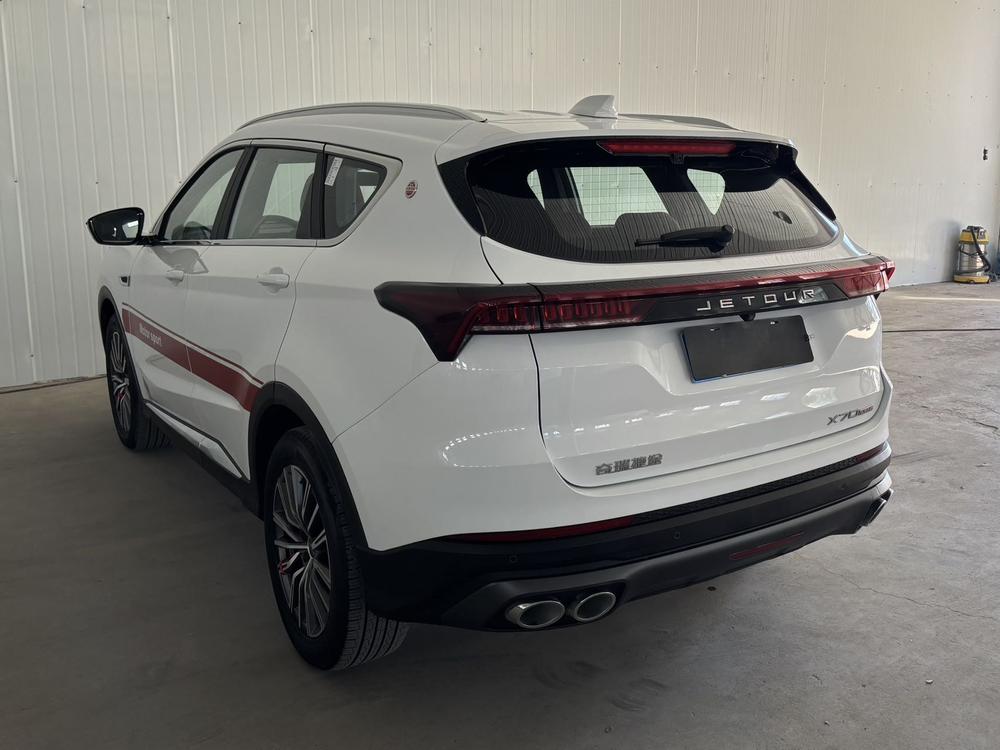 Jetour X70 PLUS 2023 #4 Jetour X70 PLUS 2023 car image #4