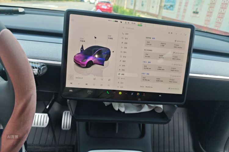 Tesla Model Y 2024 car image #15