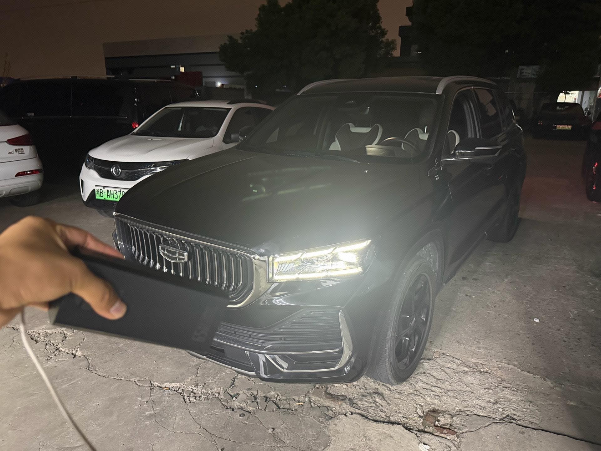 GEELY Boyue L 2022 car image 